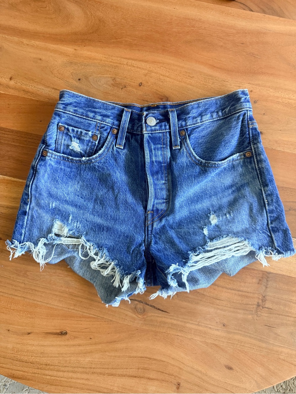 Levi’s Premium 501 Original High-Rise Distressed Denim Cut-off Shorts size 24